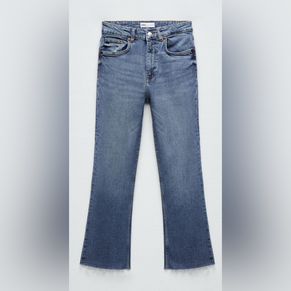 Women's Zara Mid Rise Crop Flare Jeans NWT